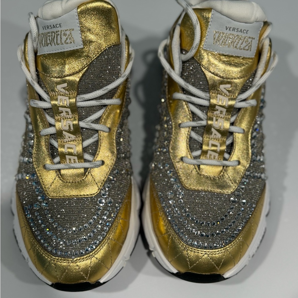 Versace blingie sneakers